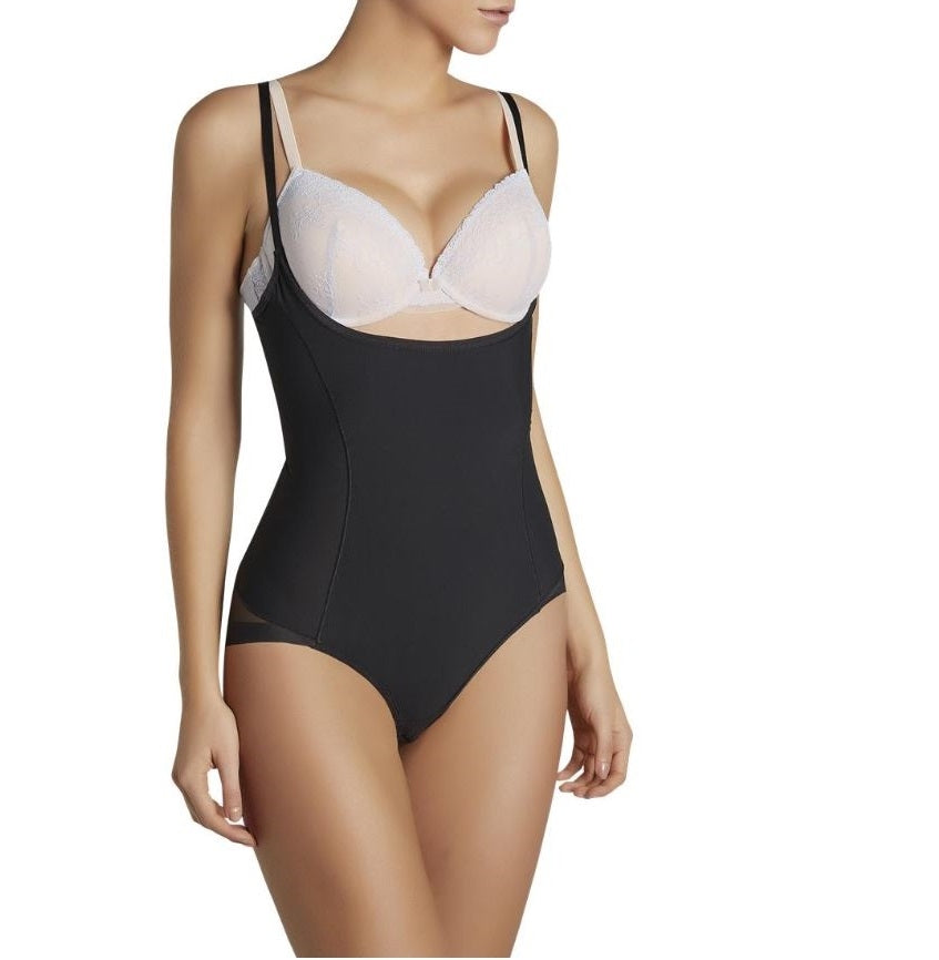 Lenjerie modelatoare super strong cu efect de push up