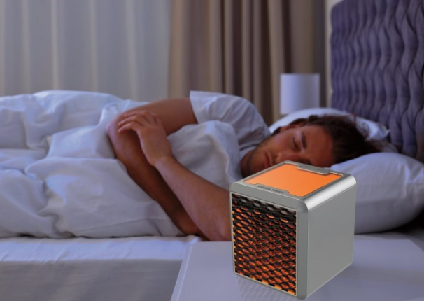 Mini aeroterma cu aer cald 1500 W si lumina ambientala