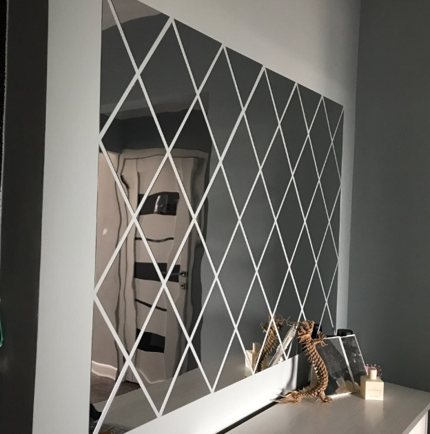 Set 58 Oglinzi Acrilice Diamant Romb Sticker Auto-adeziv Decorativ pentru Baie Living si Bucatarie 100 x 100 cm