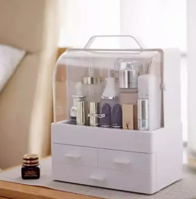 Organizator pentru produse cosmetice