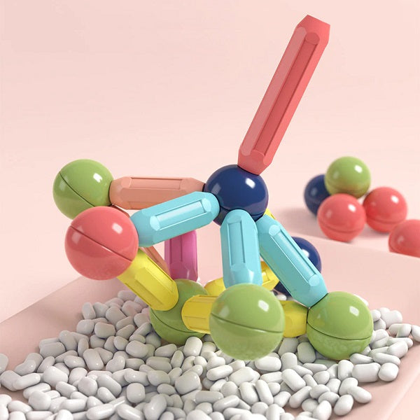 Set Jucarii Magnetice 3D pentru constructii 84 Piese