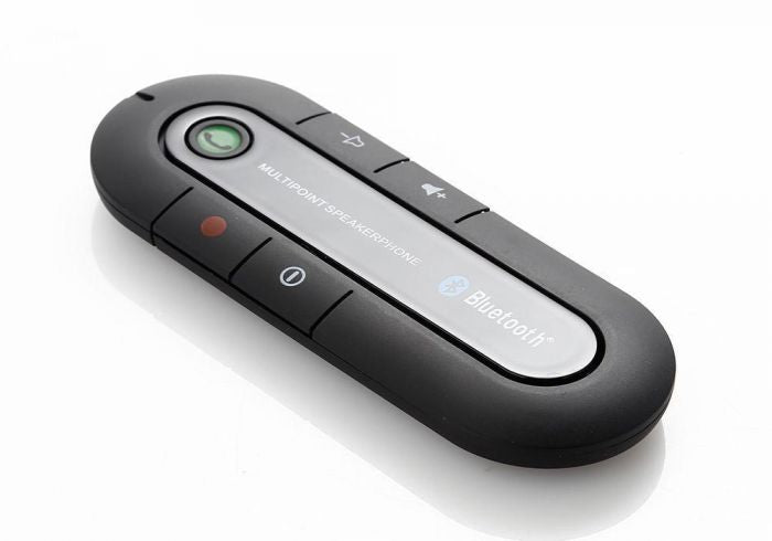Car Kit cu Bluetooth - Handsfree - pentru masina sau oriunde ai nevoie sa vorbesti la telefon cu mainile libere