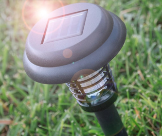 Lampa solara antitantari UV